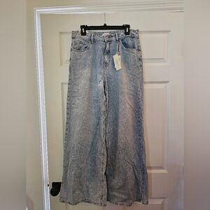 NWT Forever 21 super wide leg light denim jeans